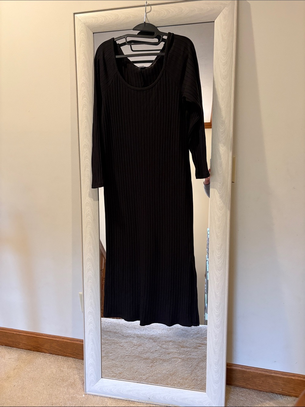 Classic Black Ribbed Knit Midi Dress